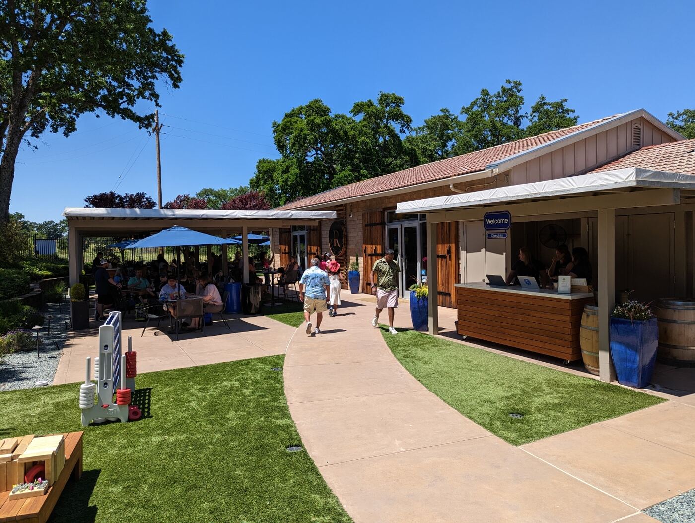 NapSac wine country experience